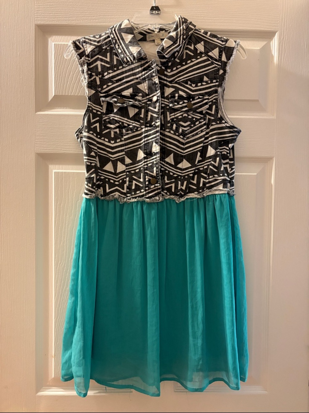 love, Fire Black & Teal Geo-Print Sleeveless Mini Dress